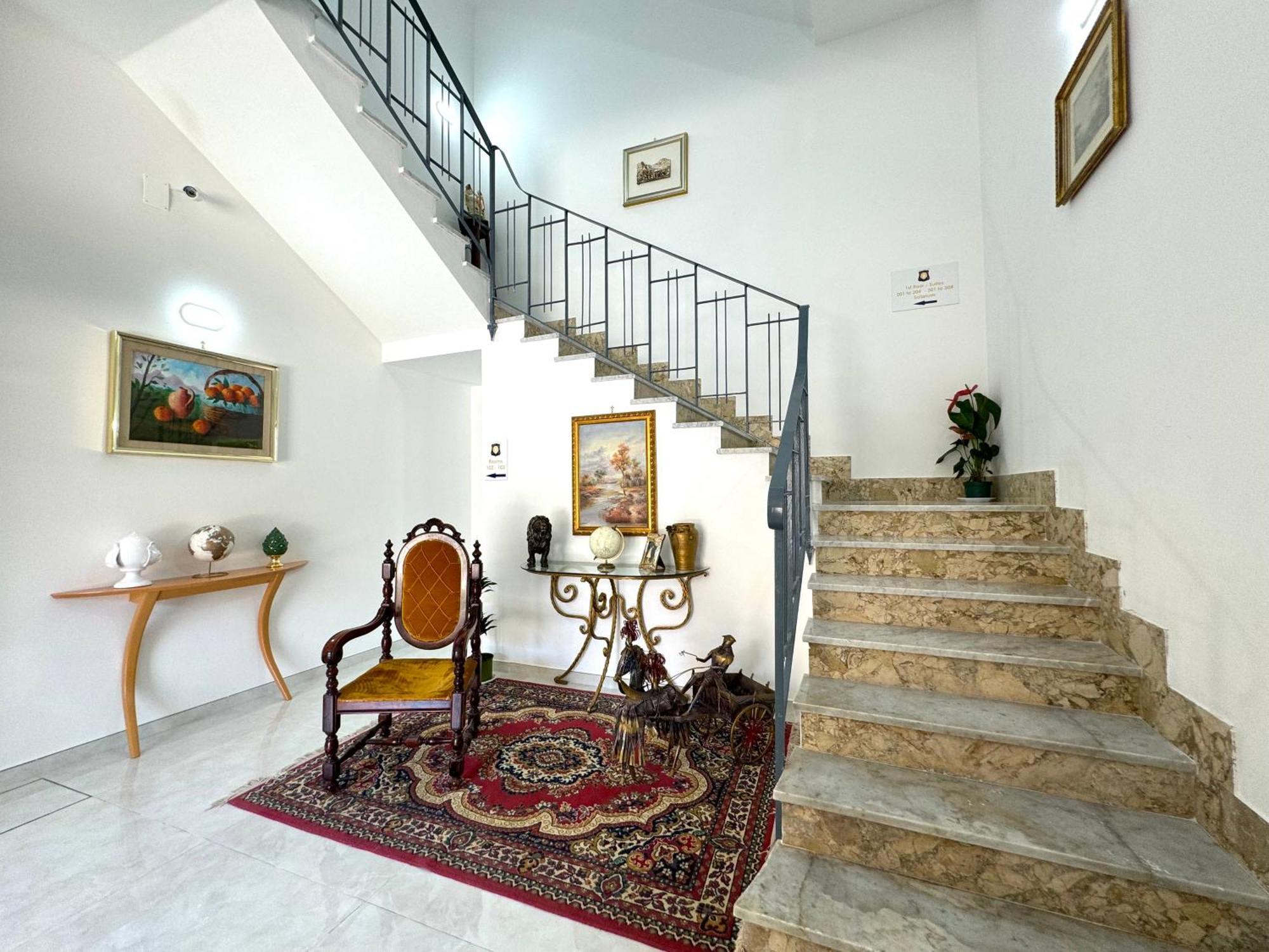 ホテル Casa Ferrante チーニジ エクステリア 写真