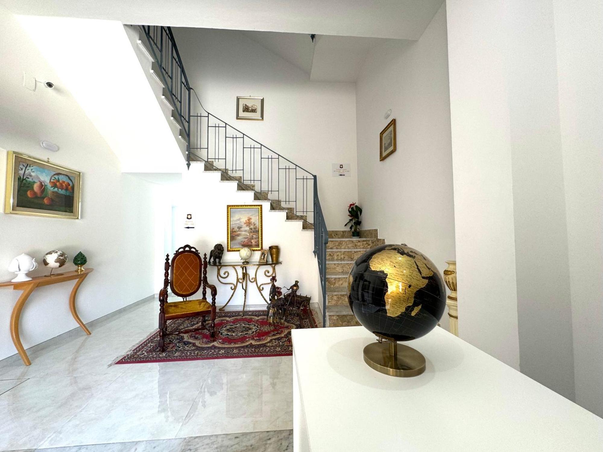 ホテル Casa Ferrante チーニジ エクステリア 写真