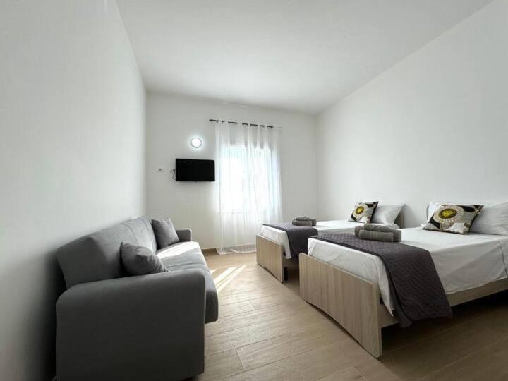 ホテル Casa Ferrante チーニジ エクステリア 写真