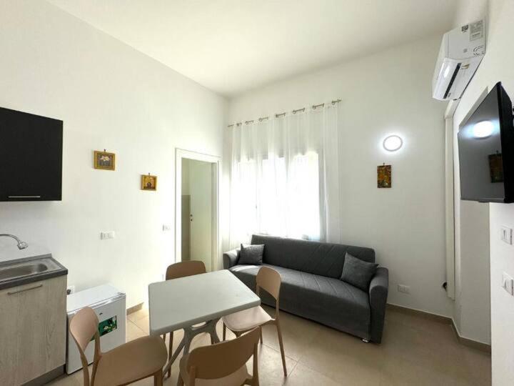 ホテル Casa Ferrante チーニジ エクステリア 写真