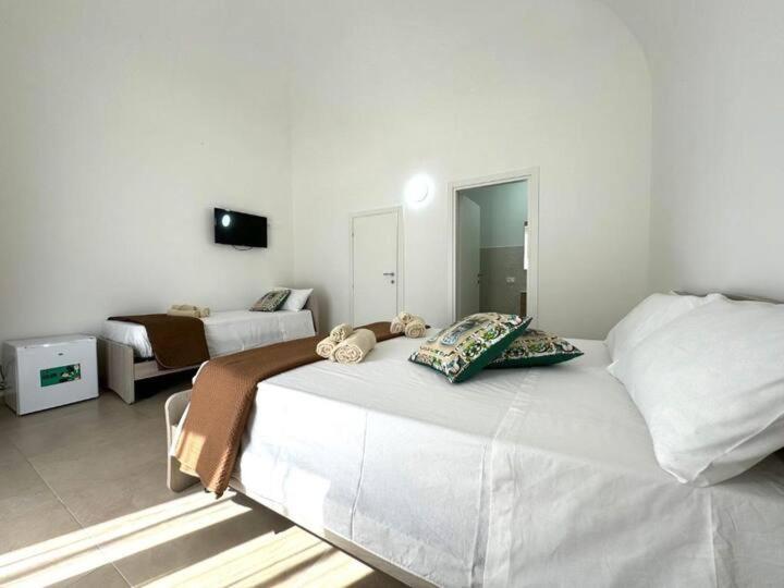 ホテル Casa Ferrante チーニジ エクステリア 写真